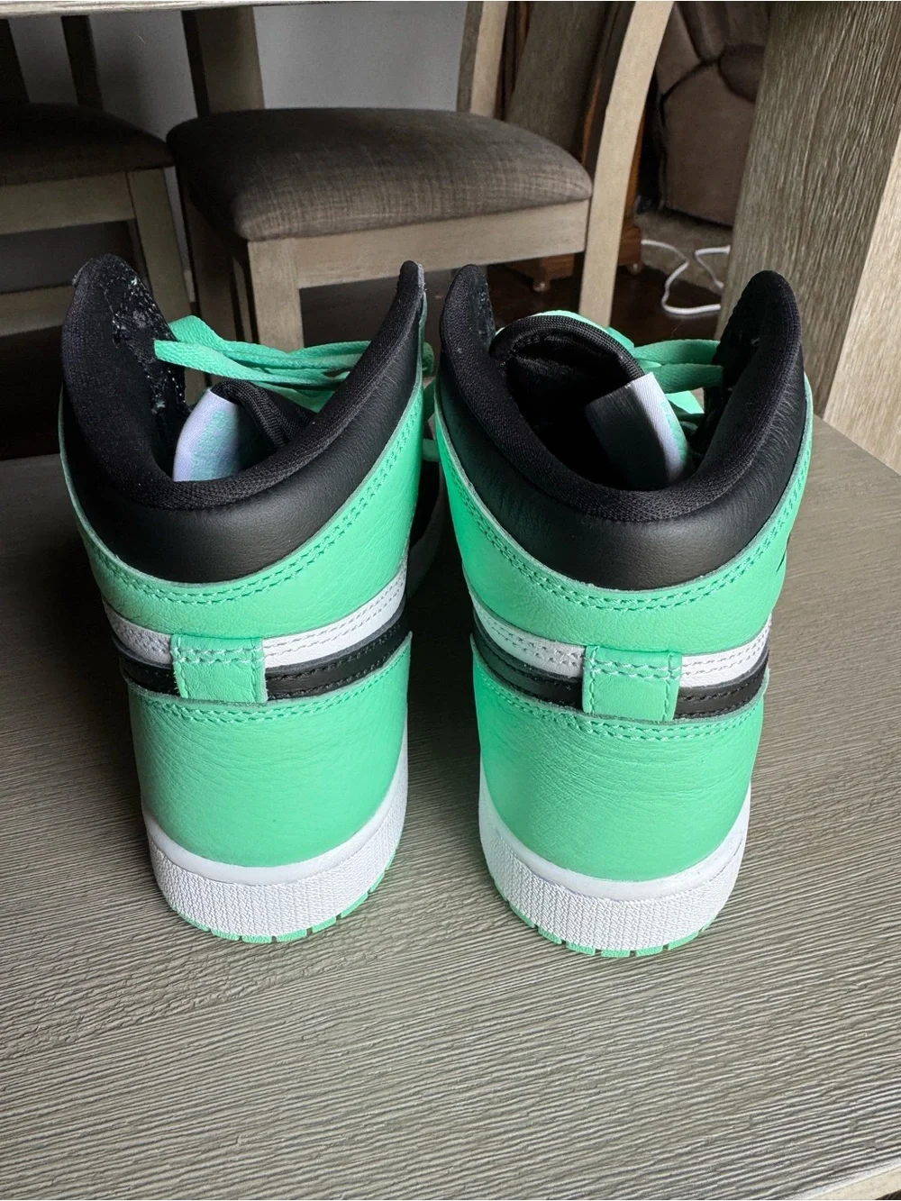 Nike Air Jordans Mint, Black & White Size 6Y - Amazing Condition!